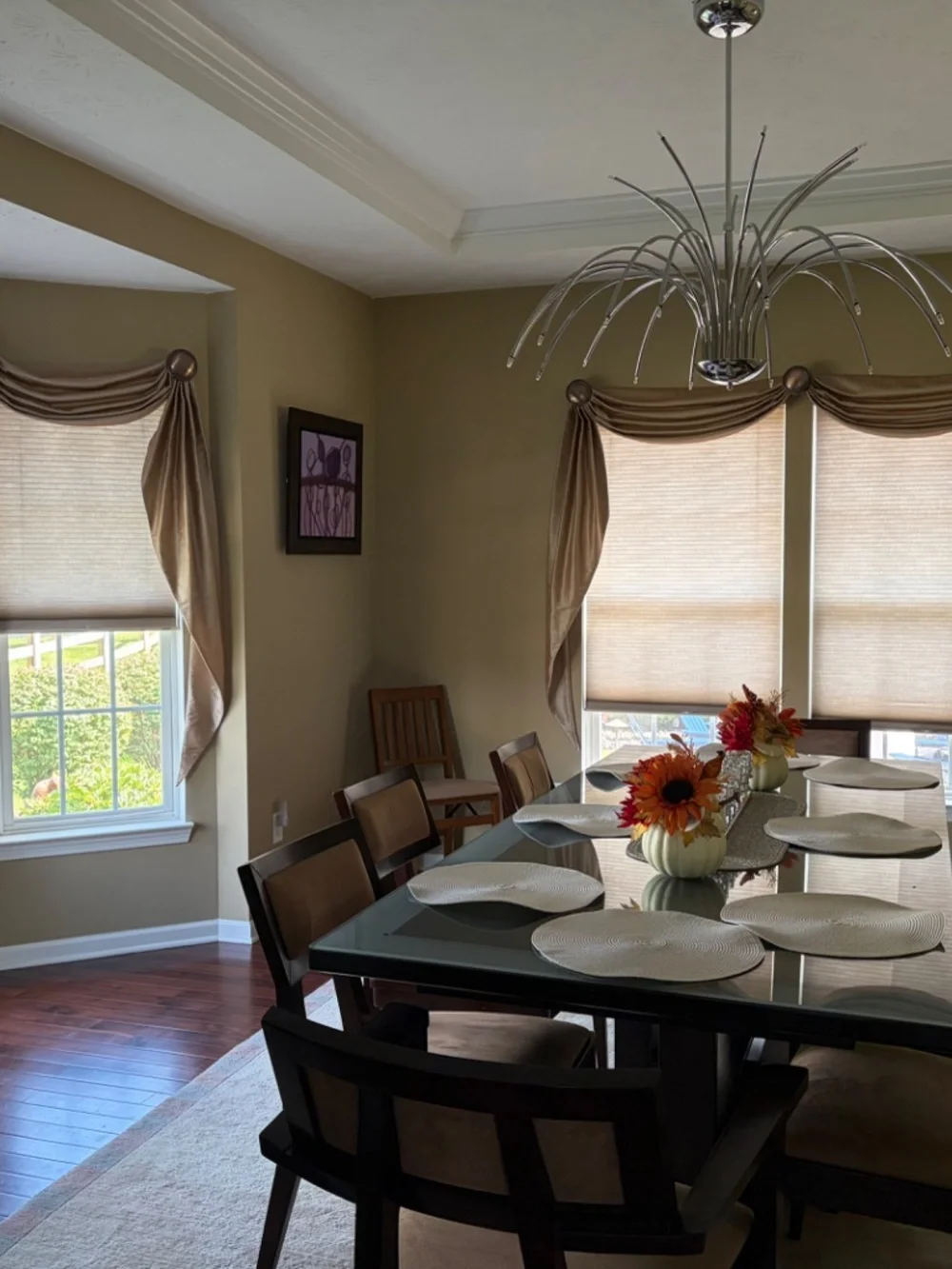Window drapery